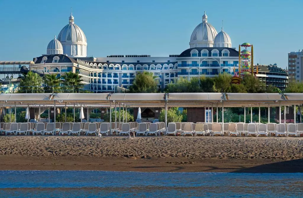 هتل آدالیا الیت لارا آنتالیا